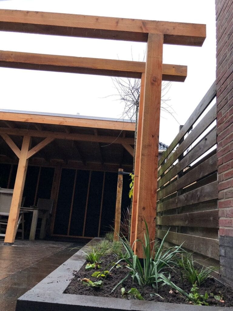 pergola kleine achtertuin